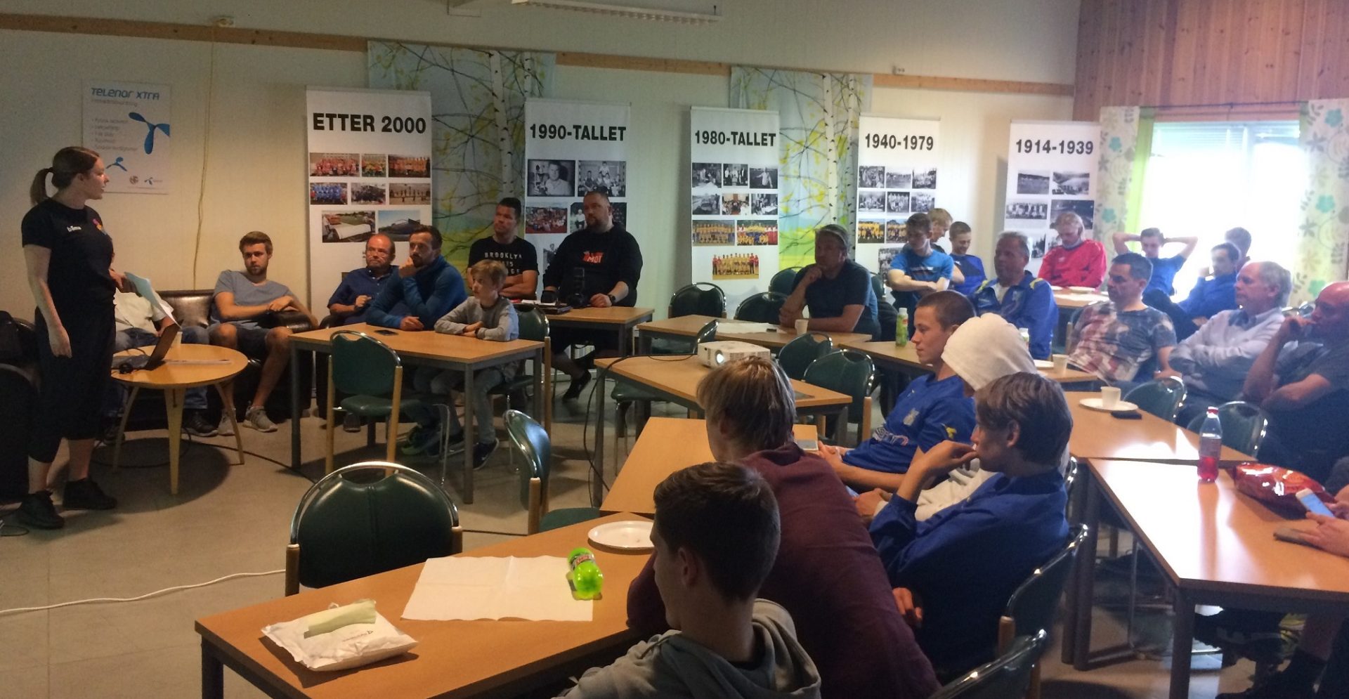 Landskamp og EMS-informasjon på klubbhuset