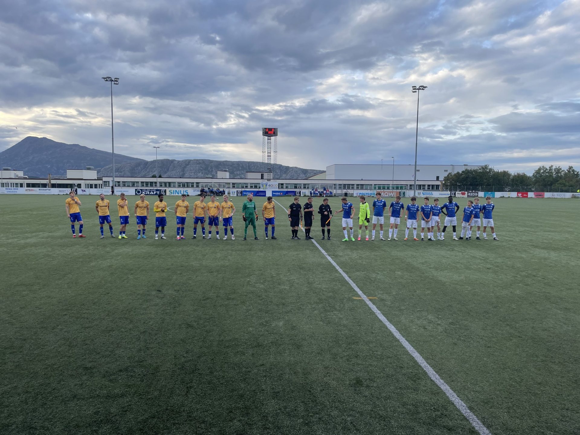 Syv mål i nabo-thriller